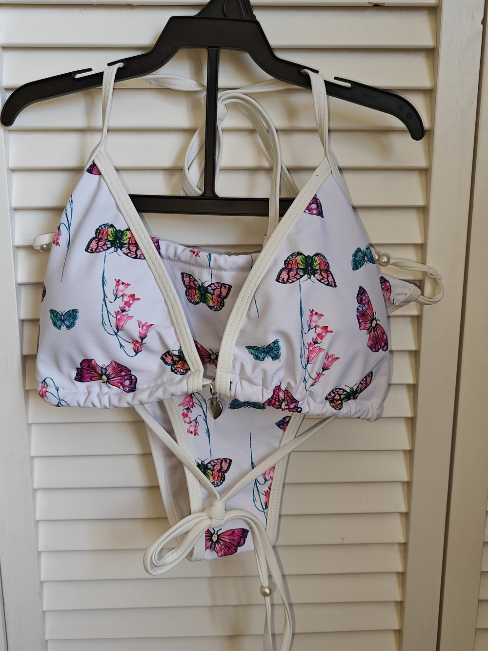 Amazon White Butterfly Print Bikini Set Women's Size M - Picture 1 of 8